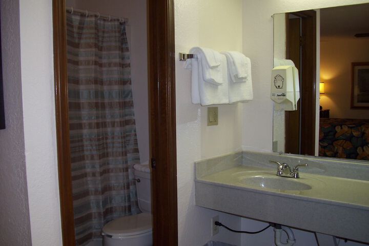 Room 40 of 50