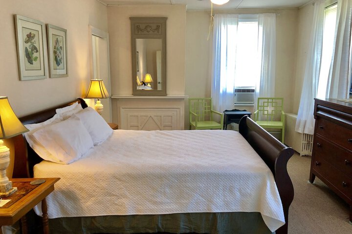 Room 13 of 56