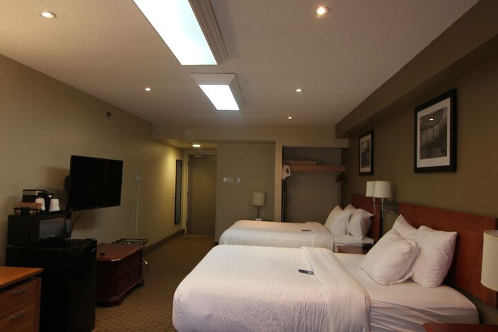 Room 5 of 23