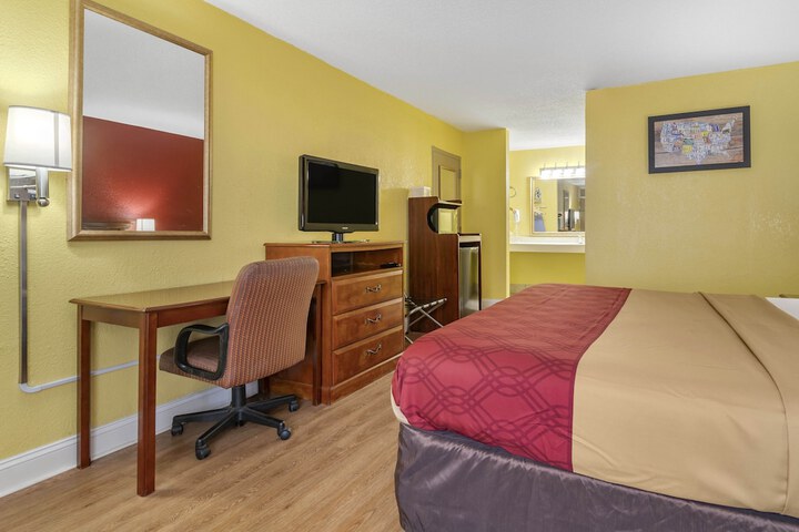 Room 22 of 53