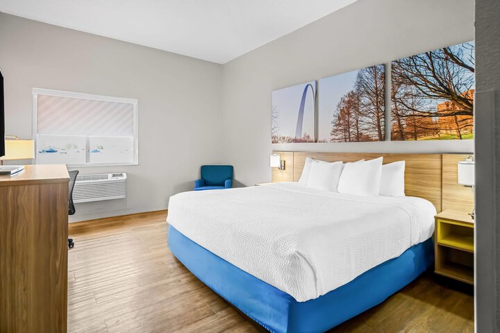 Days Inn by Wyndham Collinsville / St. Louis
