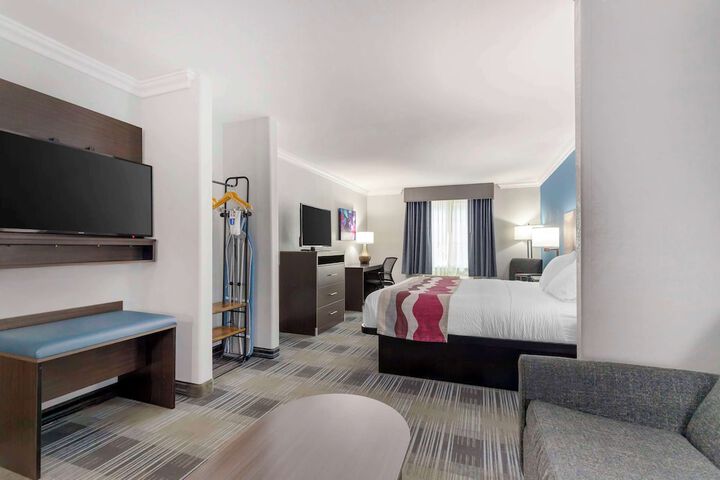 Room 12 of 49