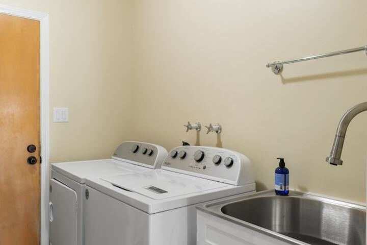 Laundry 108 of 118