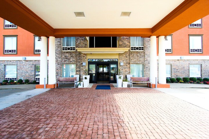 Hotel 2 of 28
