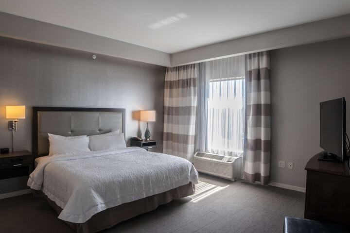 Room 20 of 64
