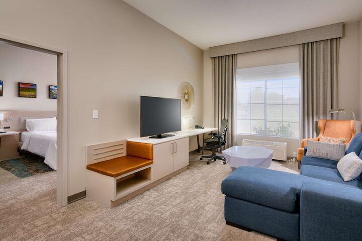 Room 33 of 75