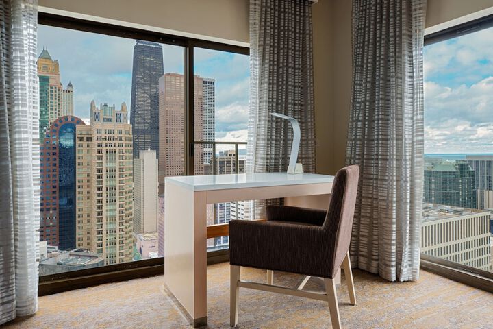 Chicago Marriott Downtown Magnificent Mile