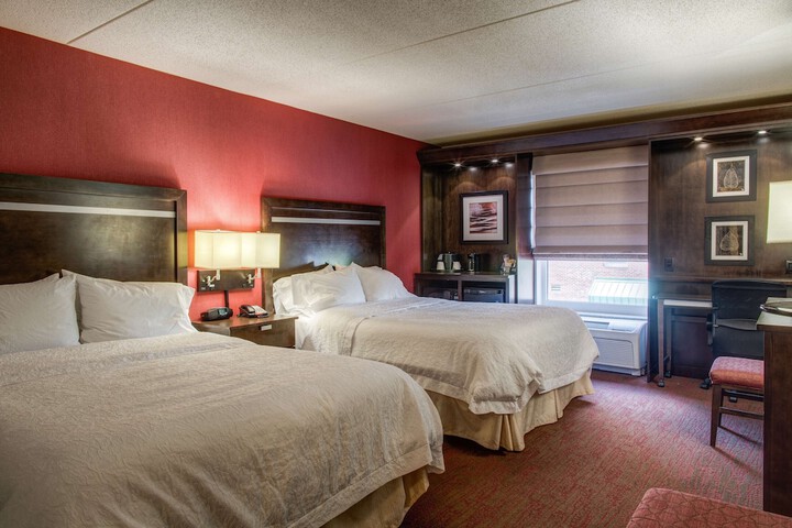 Room 42 of 51