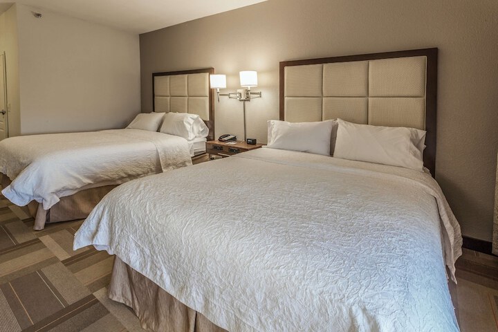 Room 15 of 31