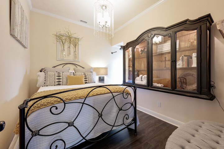 The Plantation House Boutique Inn