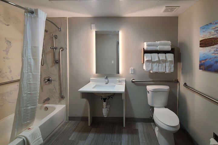 Room 12 of 31