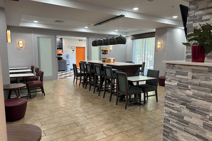 Hampton Inn Brattleboro