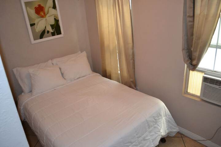 Room 34 of 66