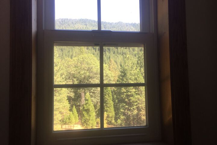 Room 80 of 105