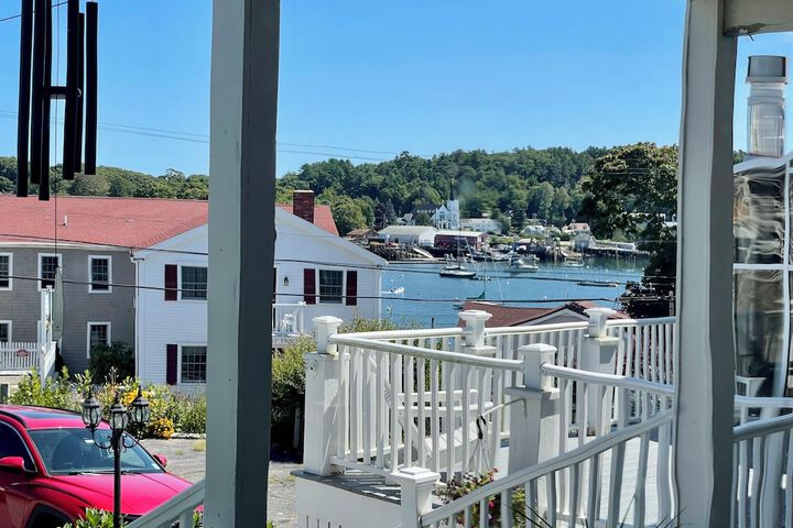 Admirals Quarters Inn