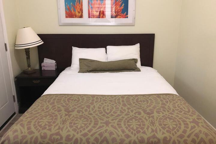 Room 29 of 68
