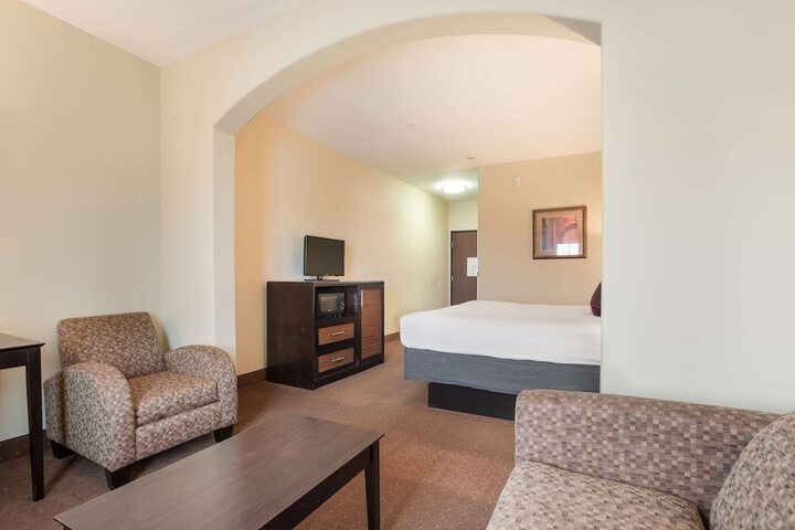 Knights Inn Bunkie