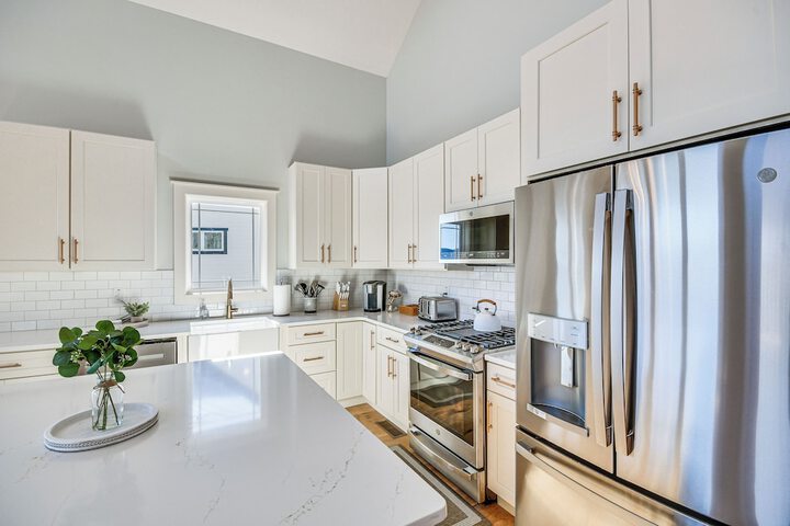 Newly Built Home w / Mtn Views in Black Mountain!