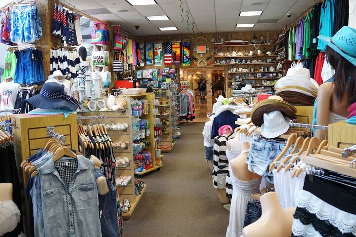 Gift Shop 70 of 73