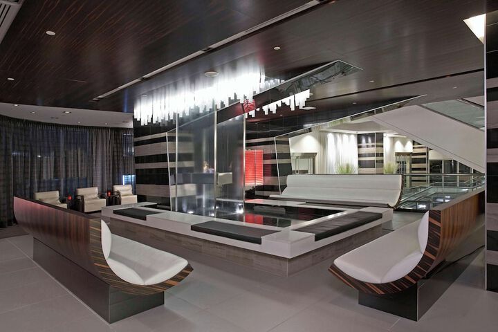 Hotel Interior 10 of 43