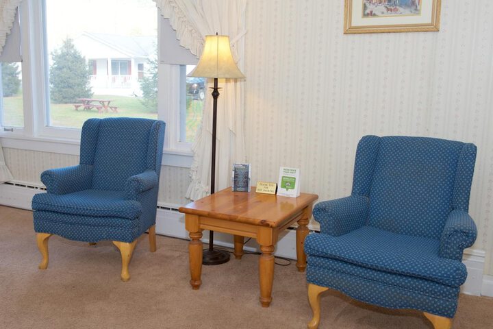 Room 32 of 47