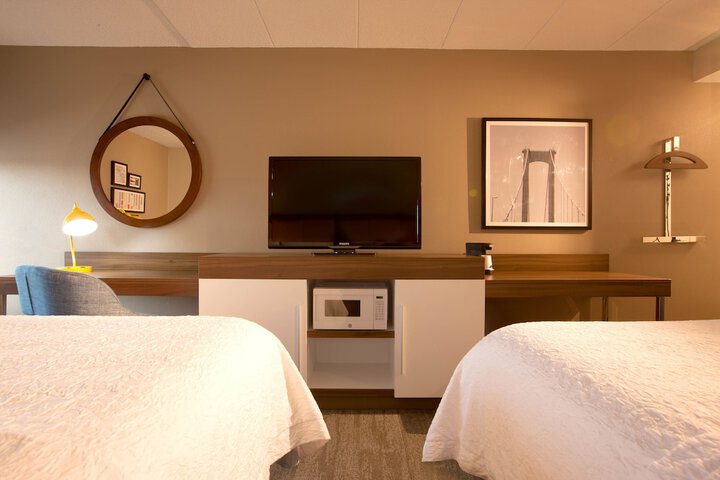 Room 20 of 39