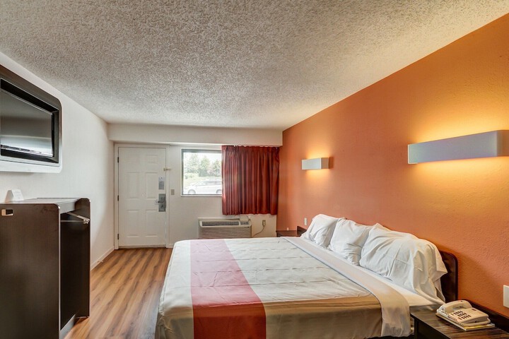 Motel 6 Berea KY