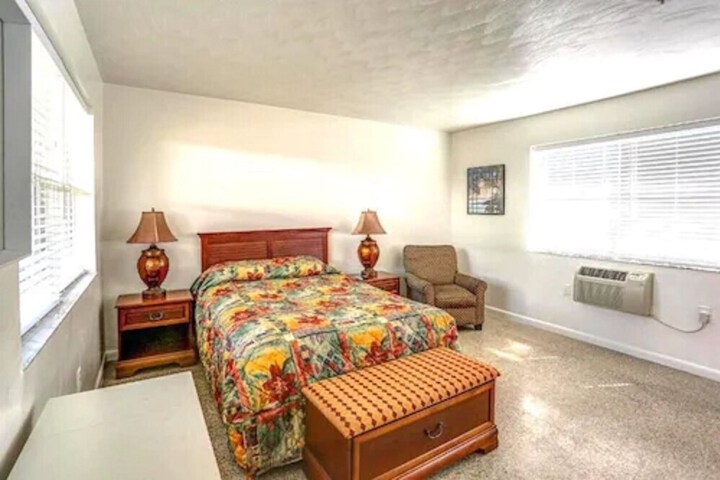 Room 11 of 26