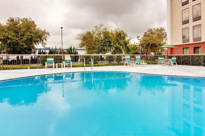 Pool 5 of 47