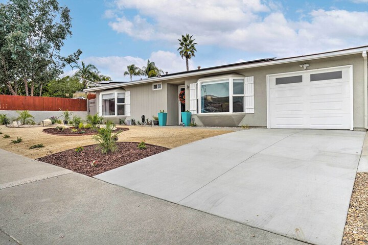 San Marcos Home w / Patio & Grill - Walk to Lake!