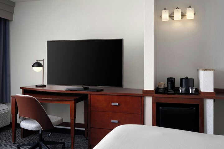 Courtyard by Marriott Fort Myers I-75 / Gulf Coast Town Center