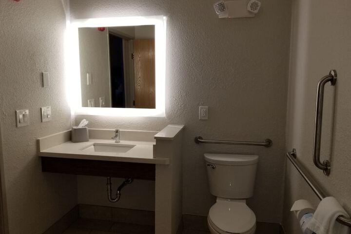 Holiday Inn Express Winfield by IHG