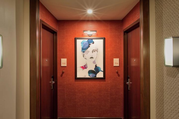 Hotel Interior 26 of 92