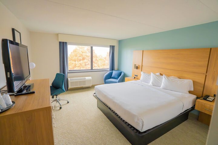 Elimwood Hotel a Ramada by Wyndham