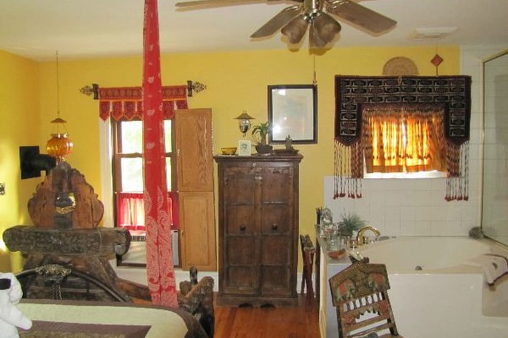 Room 20 of 39