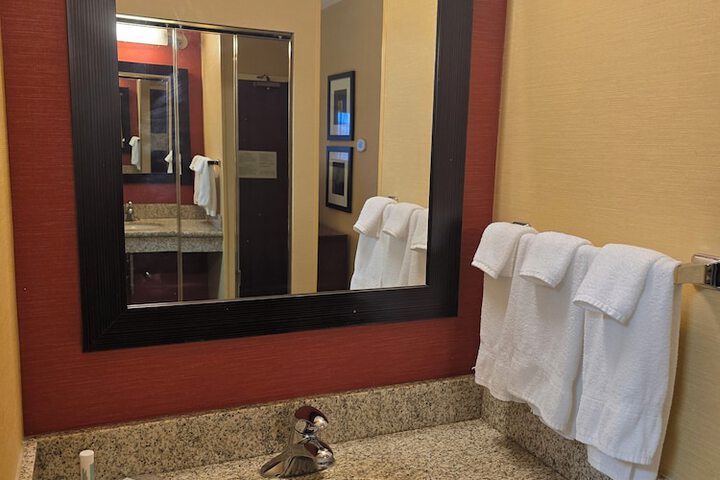 Country Inn & Suites by Radisson Convention Center