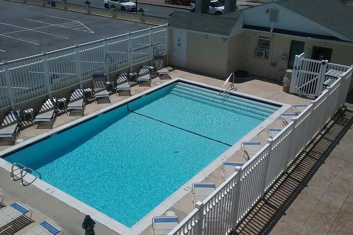 Pool 3 of 27
