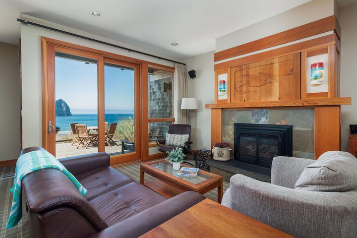 Headlands Coastal Lodge & Spa