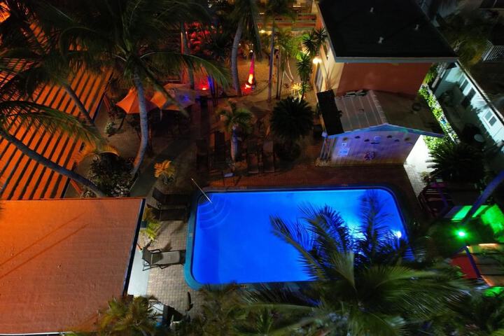Hotel 10 of 82
