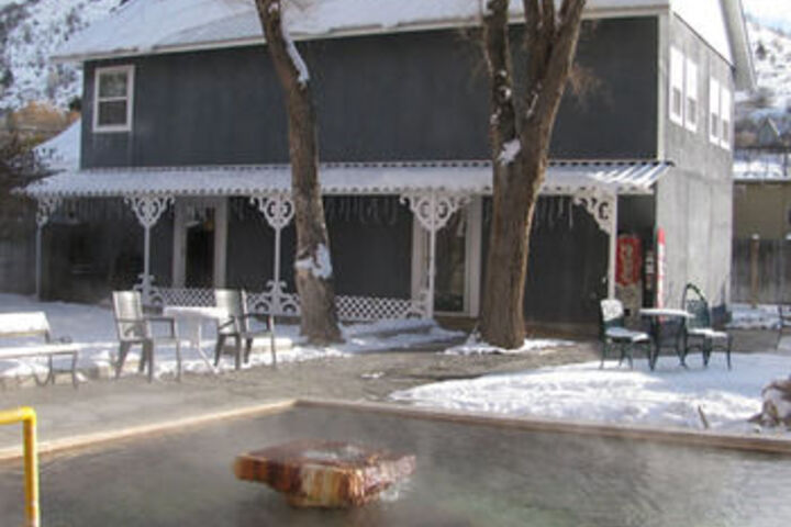 Lava Hot Springs Inn and Spa