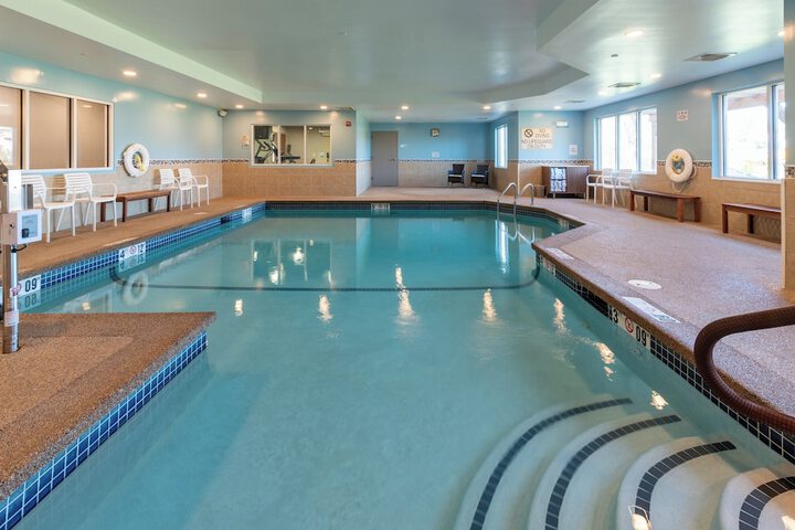 Pool 19 of 76