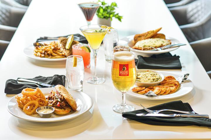 Holiday Inn Sydney - Waterfront by IHG
