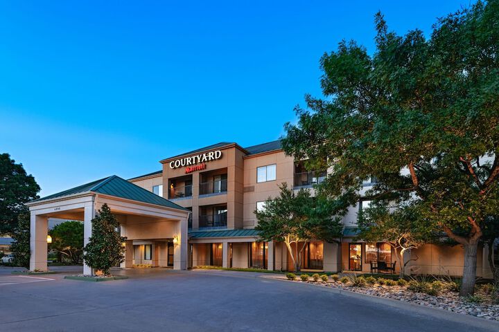 Hotel 2 of 30