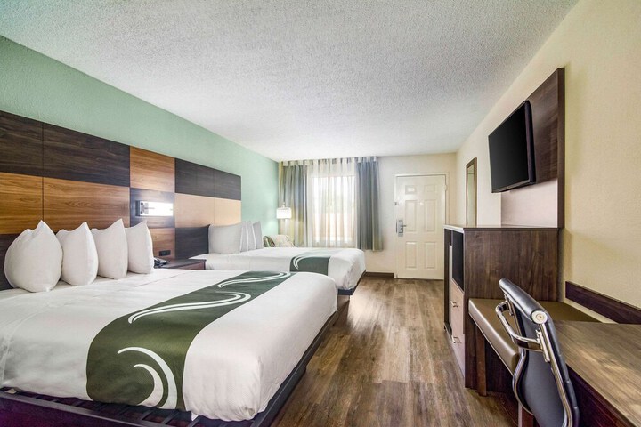 Quality Inn & Suites Lake City