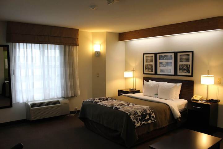 Room 48 of 67