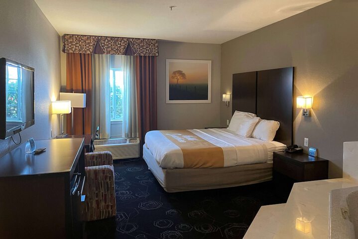 Days Inn by Wyndham Mesquite Rodeo TX