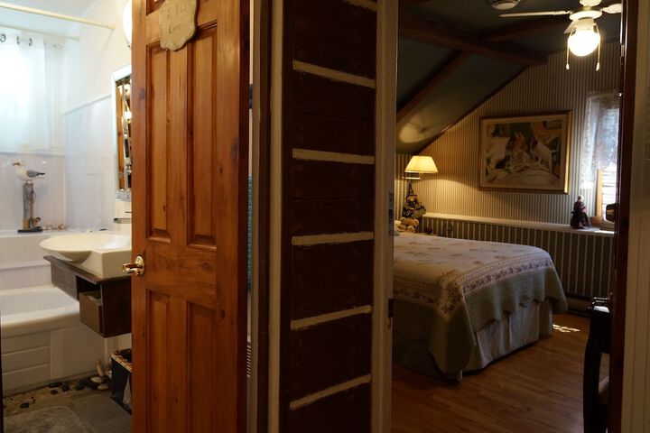Room 11 of 45