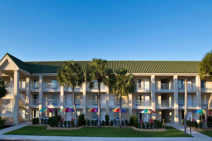 Hotel 8 of 70