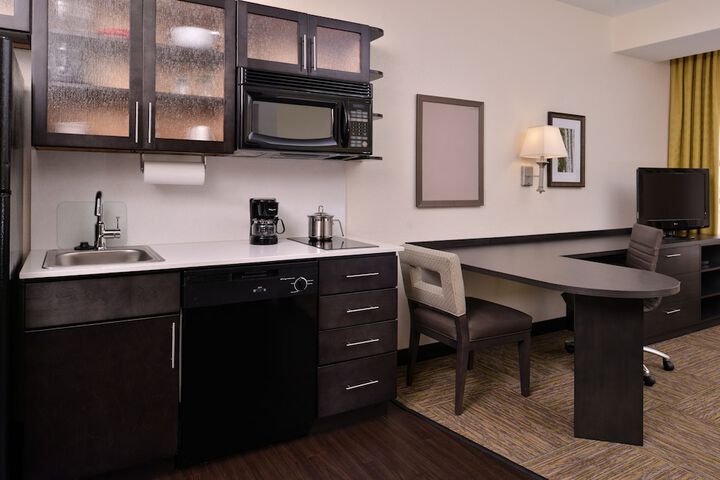 Room 37 of 61