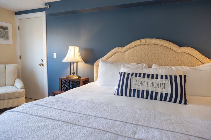 The Beach House Inn